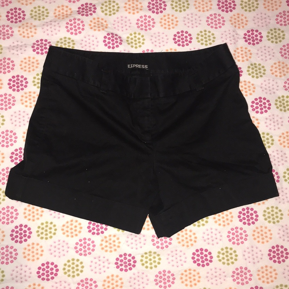 Express Women’s Black Shorts Size 4